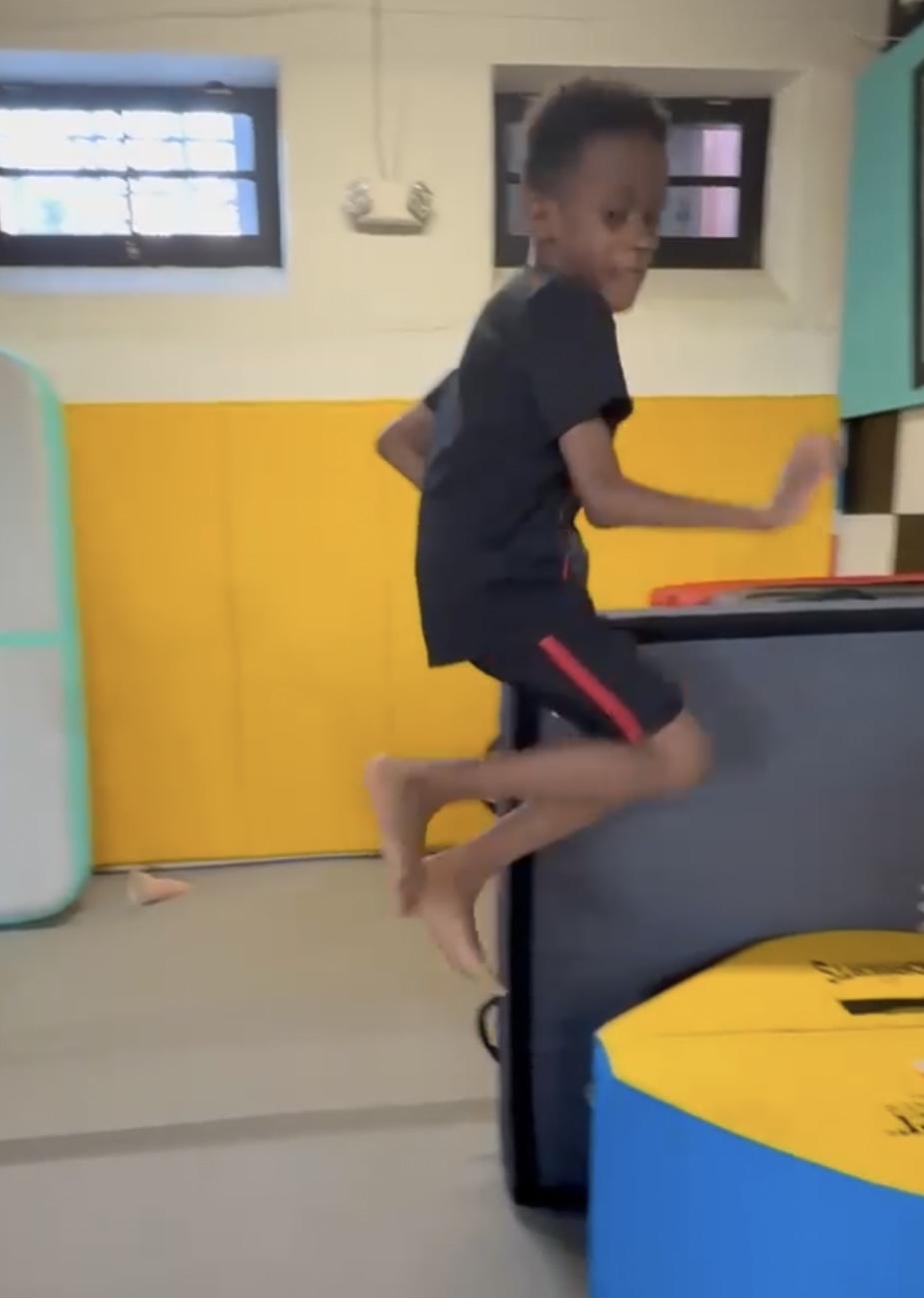 Photo gallery image - 0