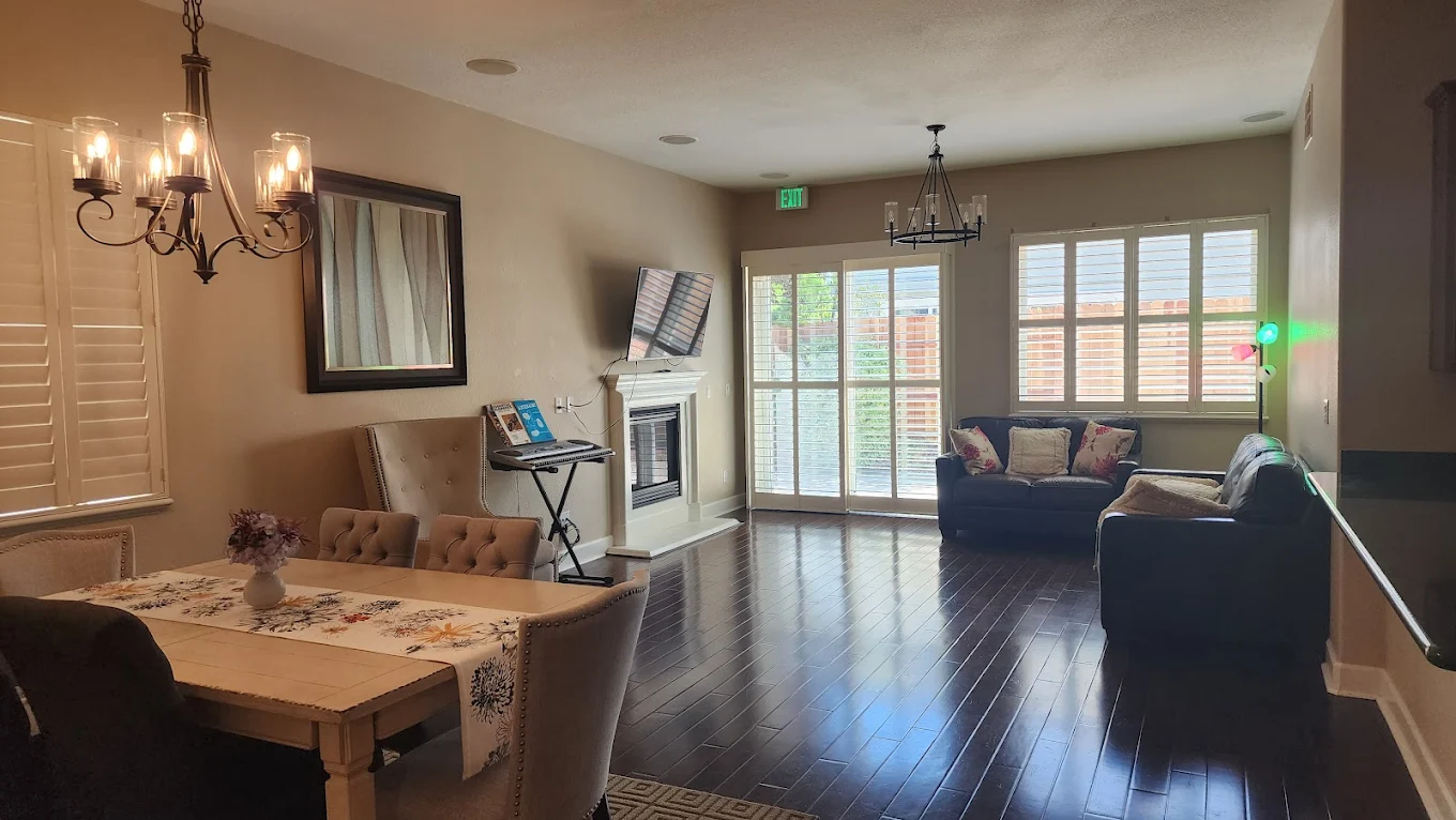 KOTA CARE - LINCOLN's Photo