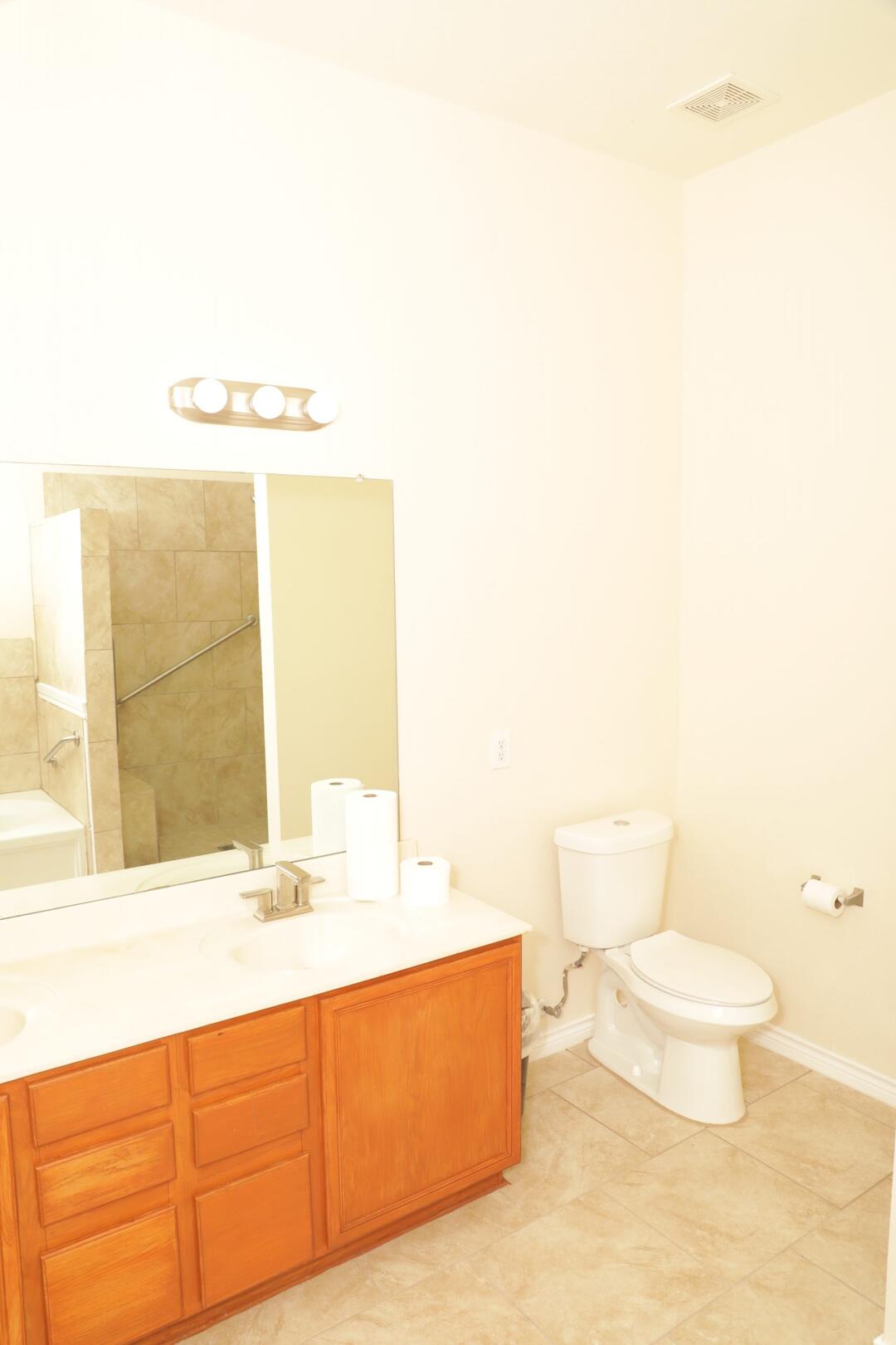 Less Than 10 Beds - Nestra Quality Adult Care, LLC's Photo