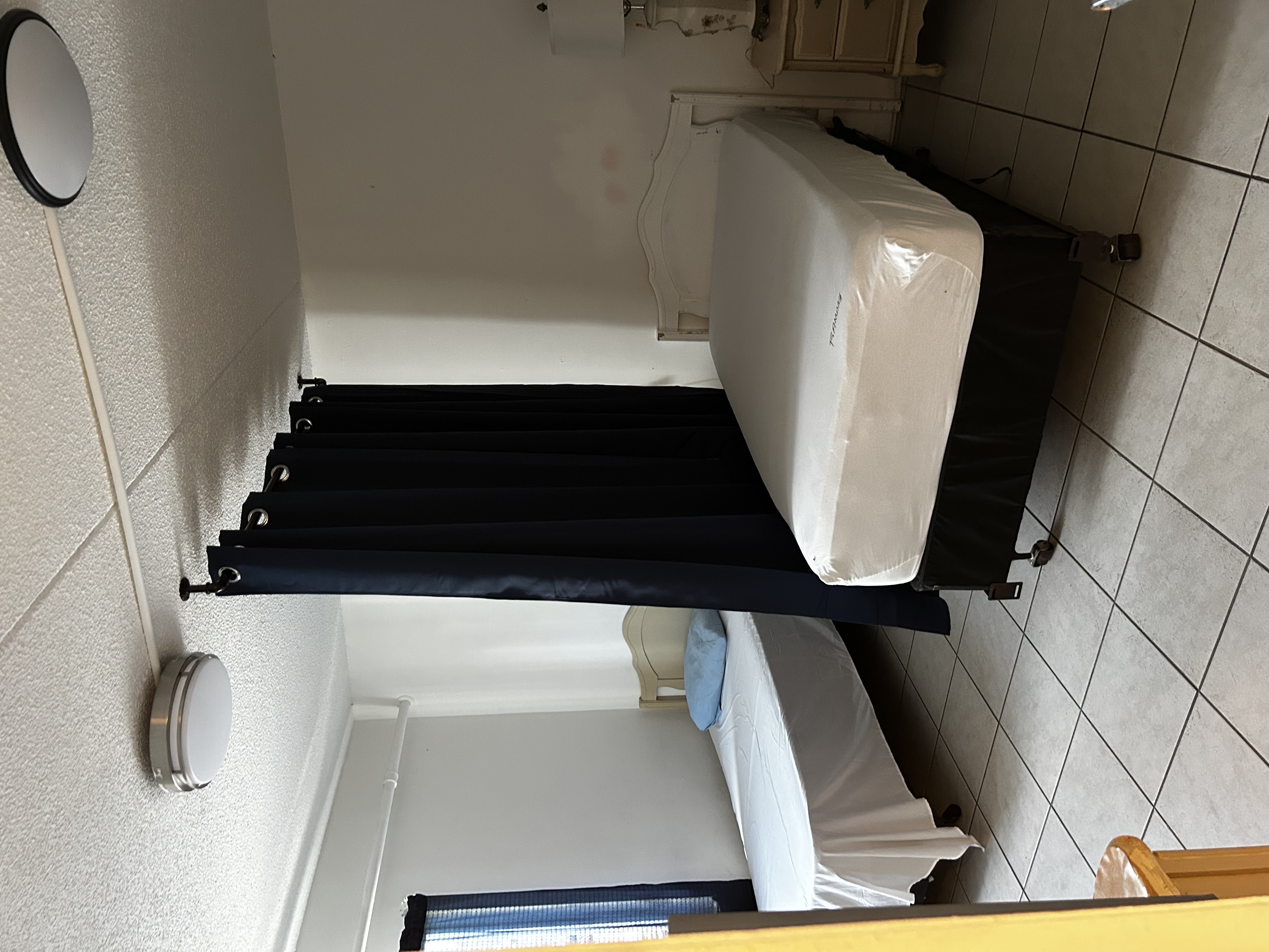 Photo gallery image - 3