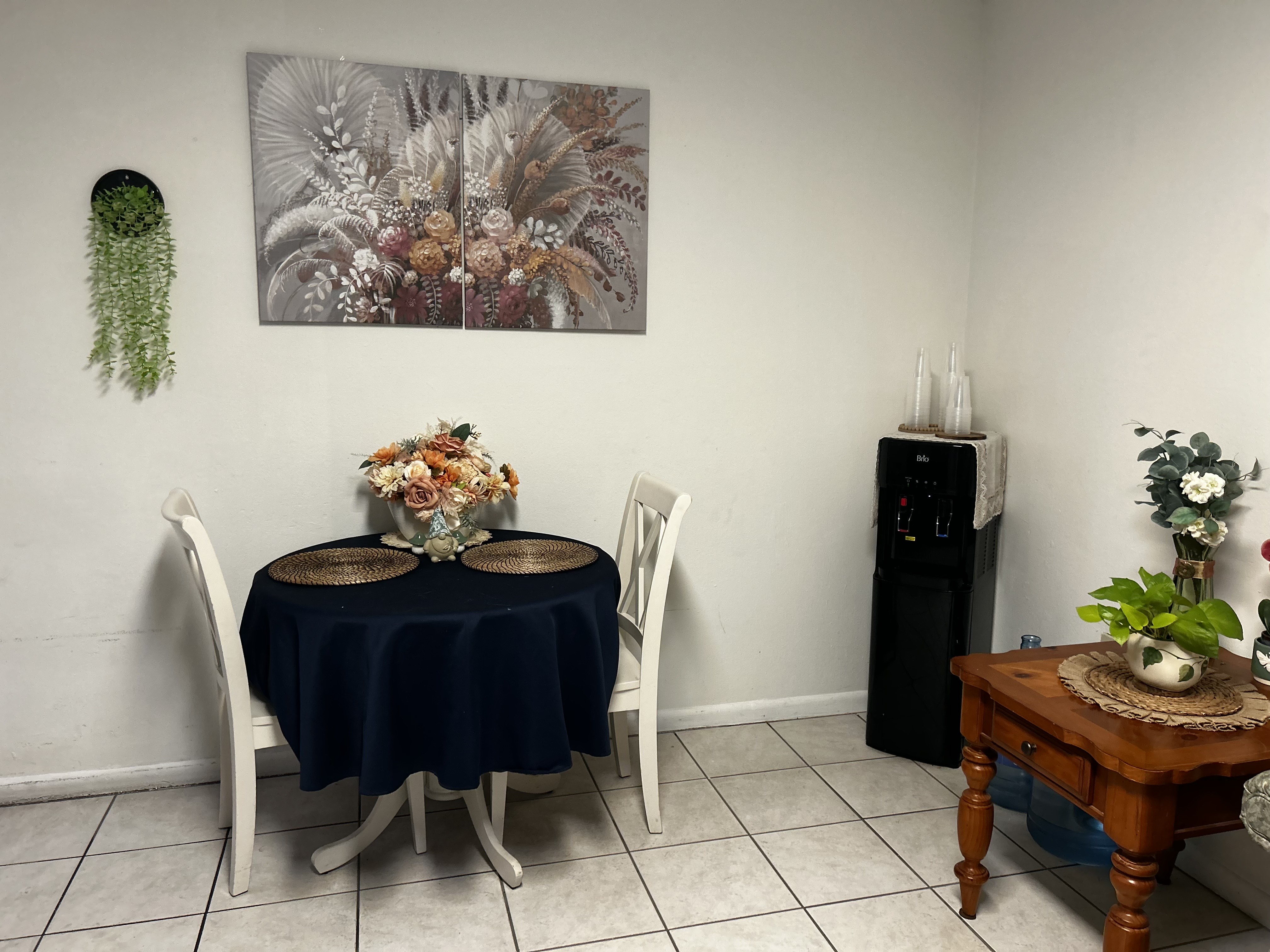 Photo gallery image - 4