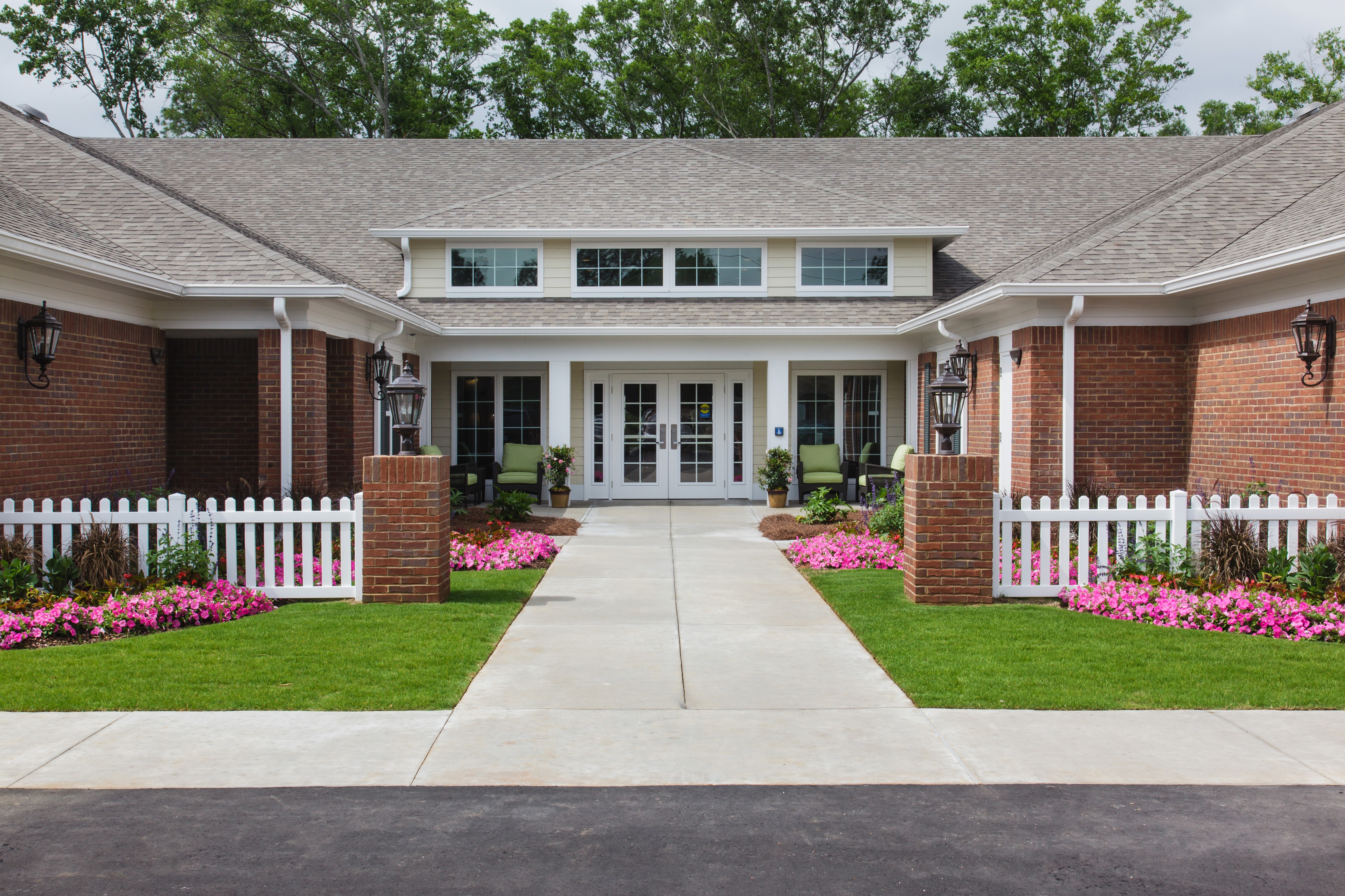 Country Place Senior Living - Mulberry Residence's Photo