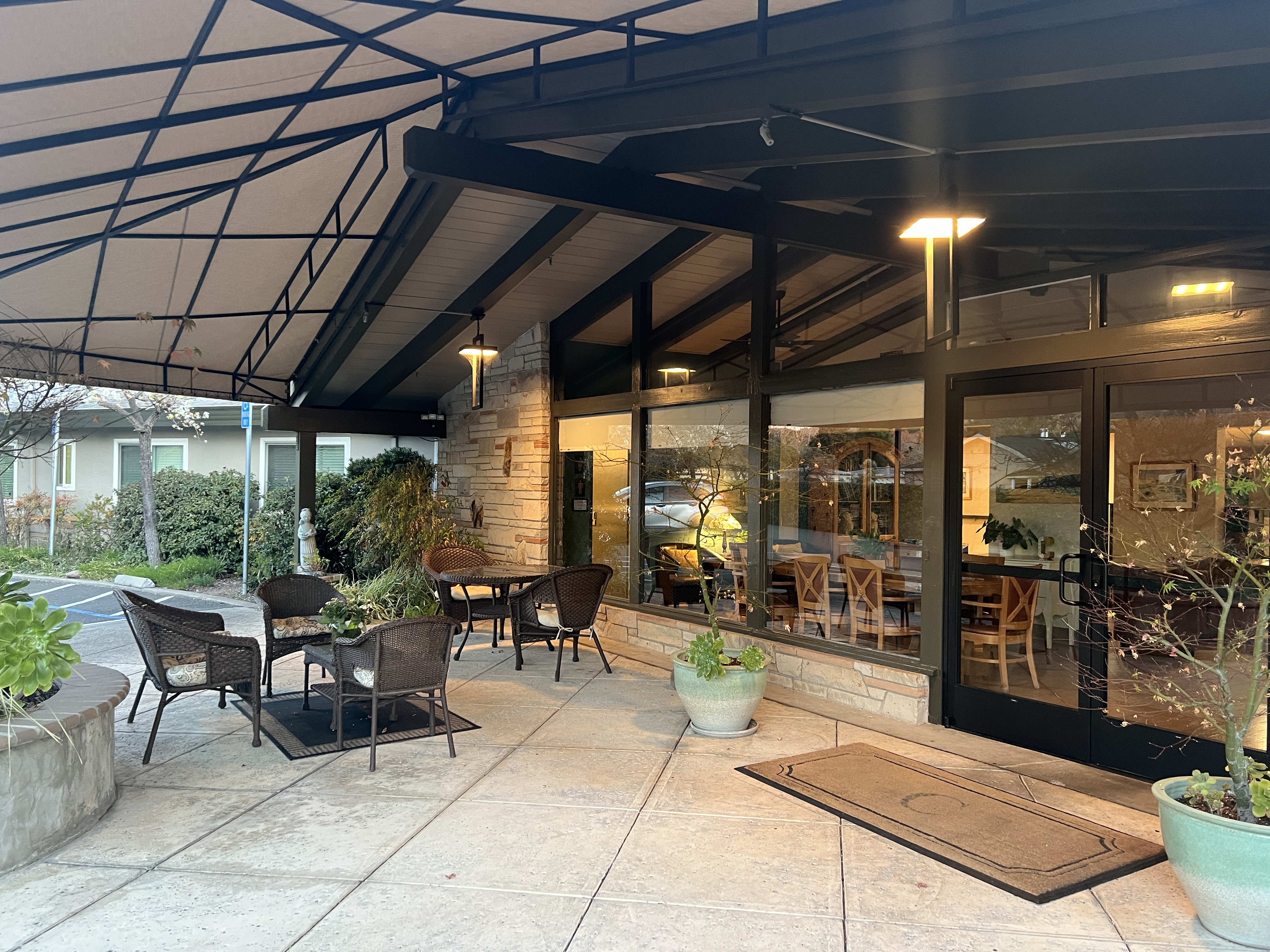 Photo gallery image - 3