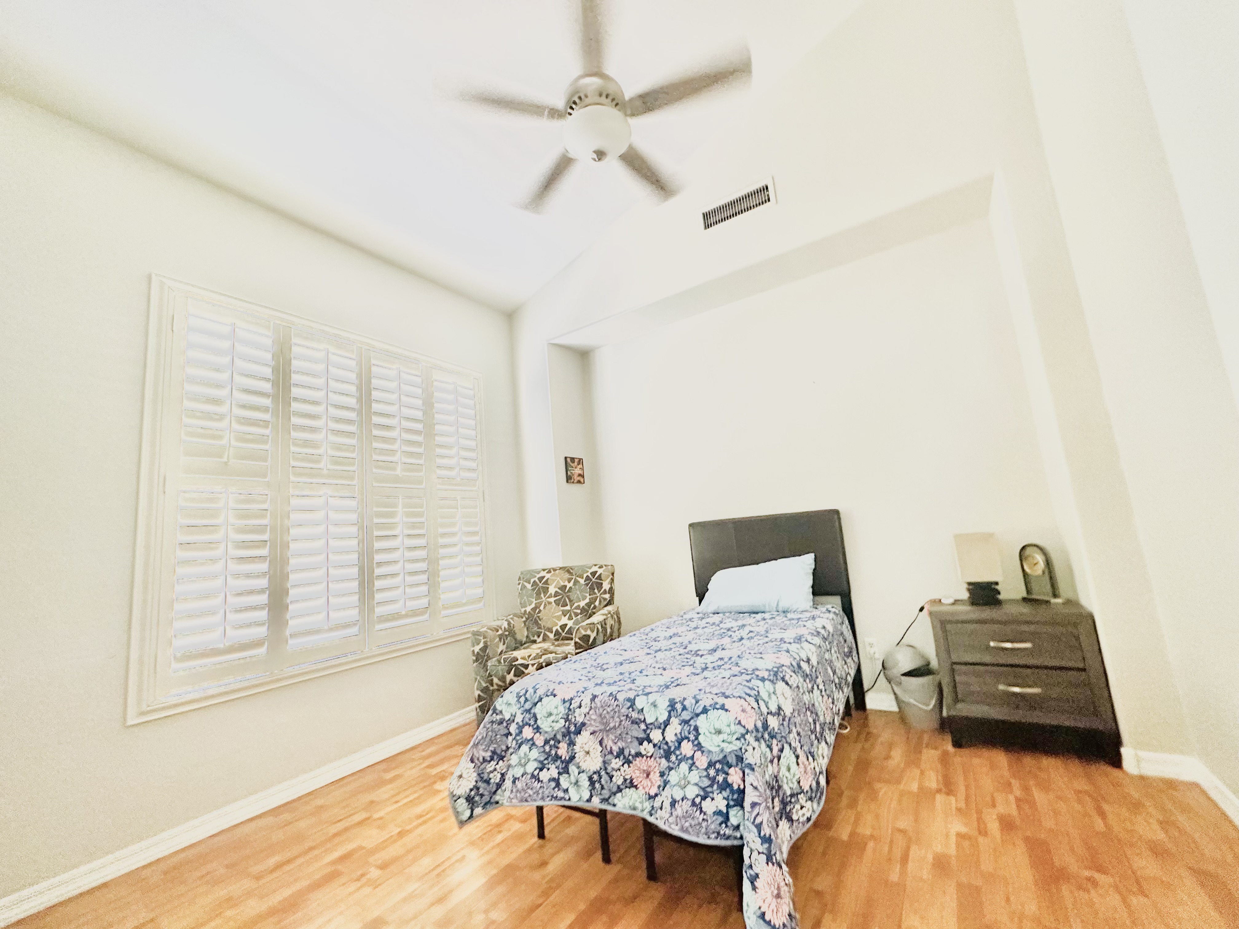 Photo gallery image - 2