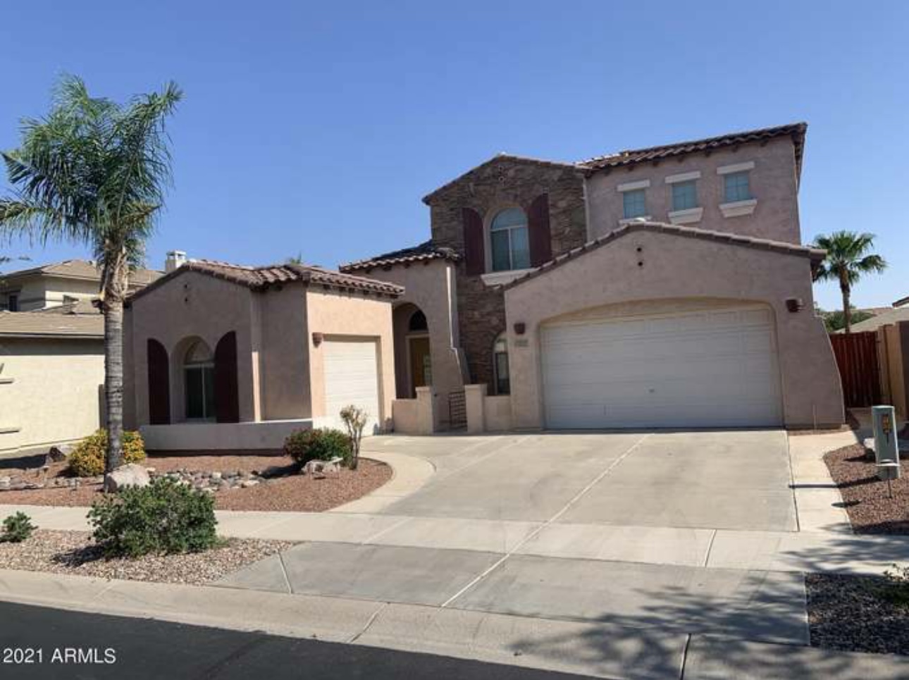 Photo gallery image - 3