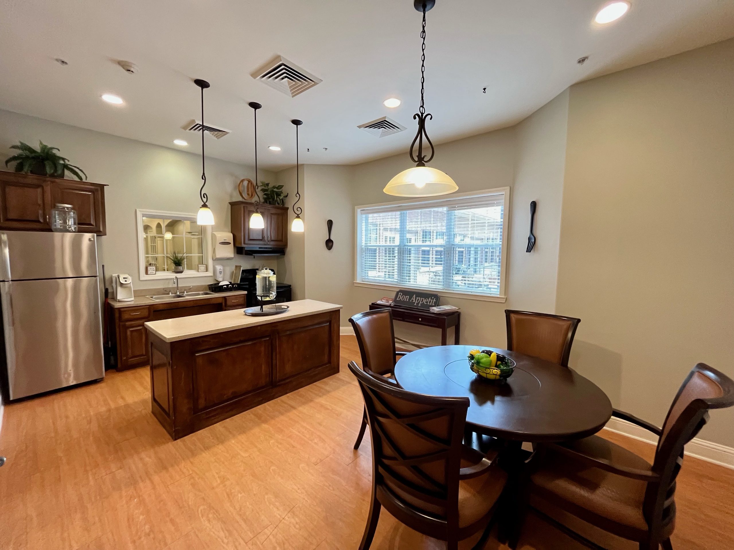 Photo gallery image - 3