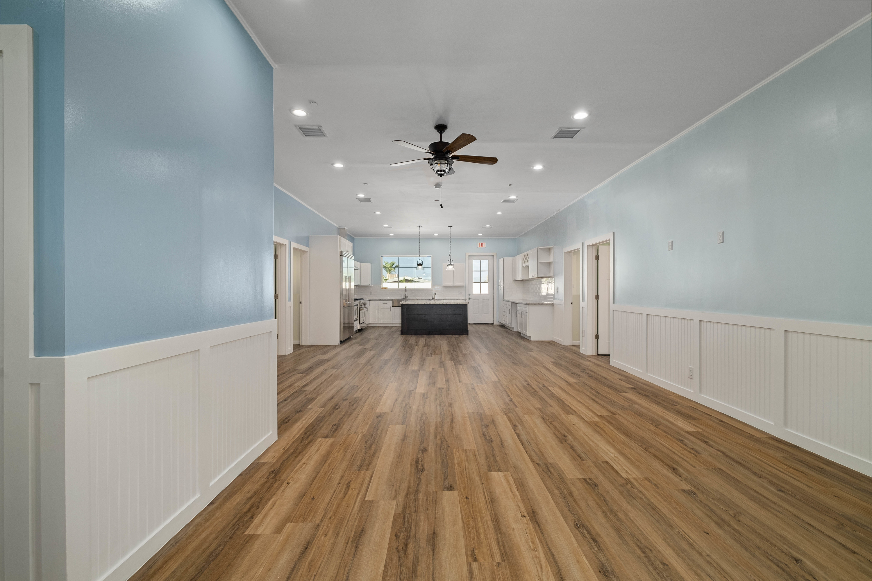 Photo gallery image - 4