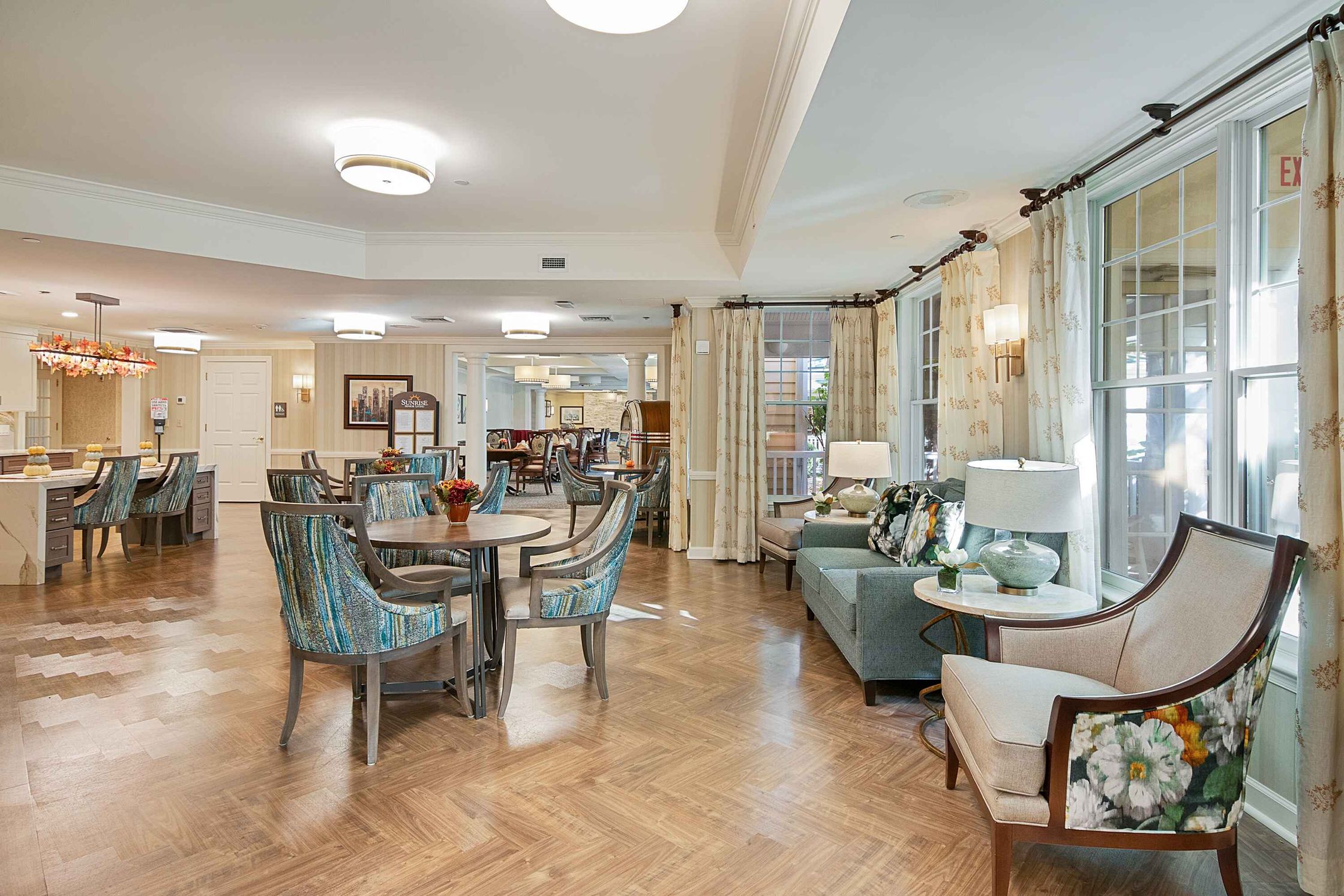 Photo gallery image - 4