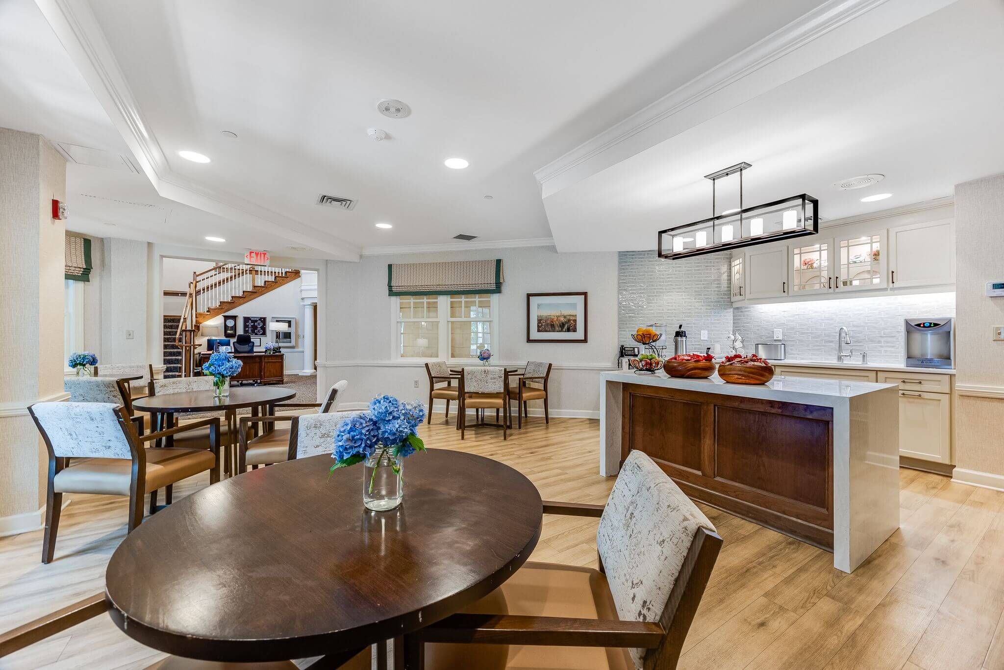 Photo gallery image - 3