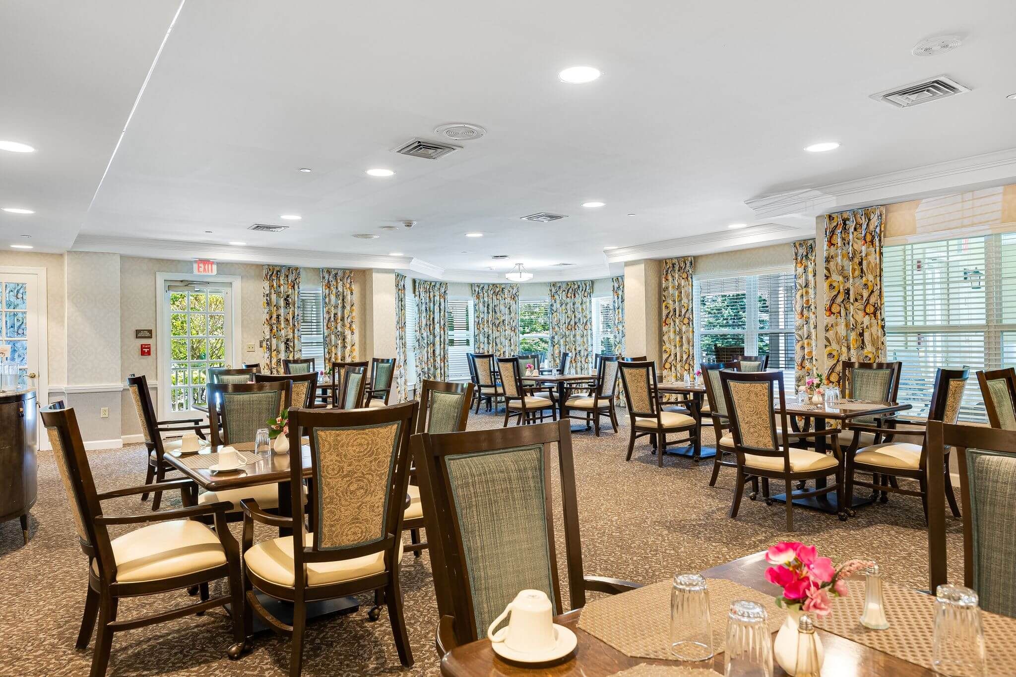 Photo gallery image - 4