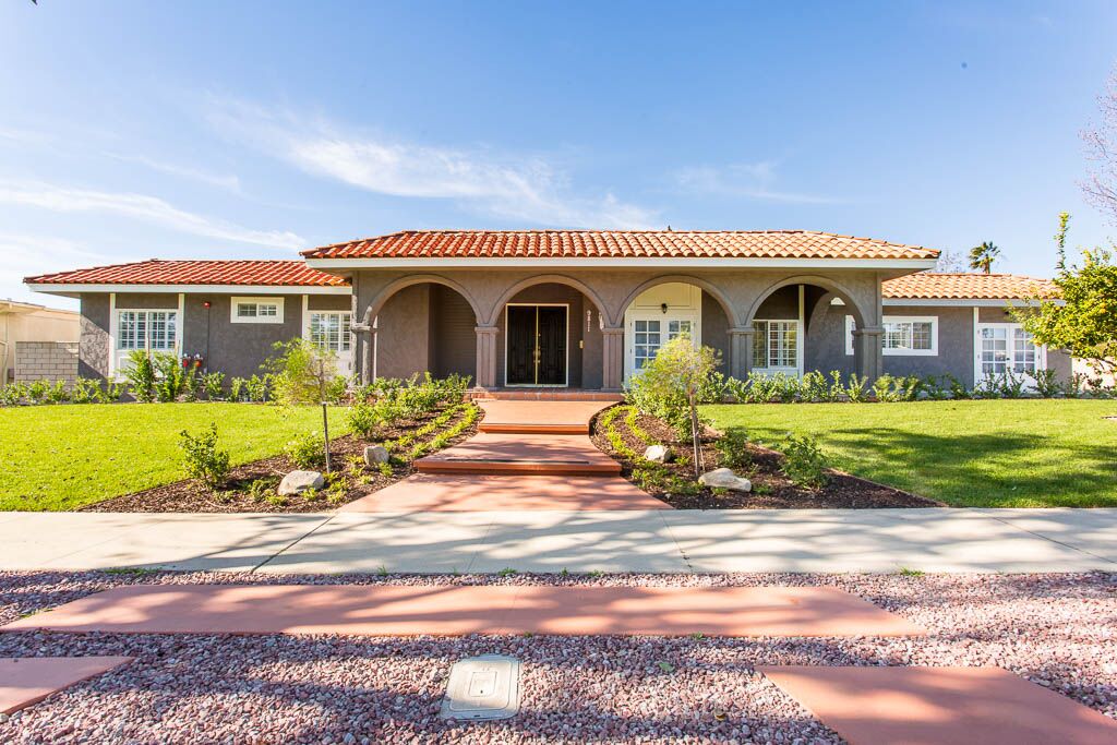 HIGHLANDS MANOR INC's Photo