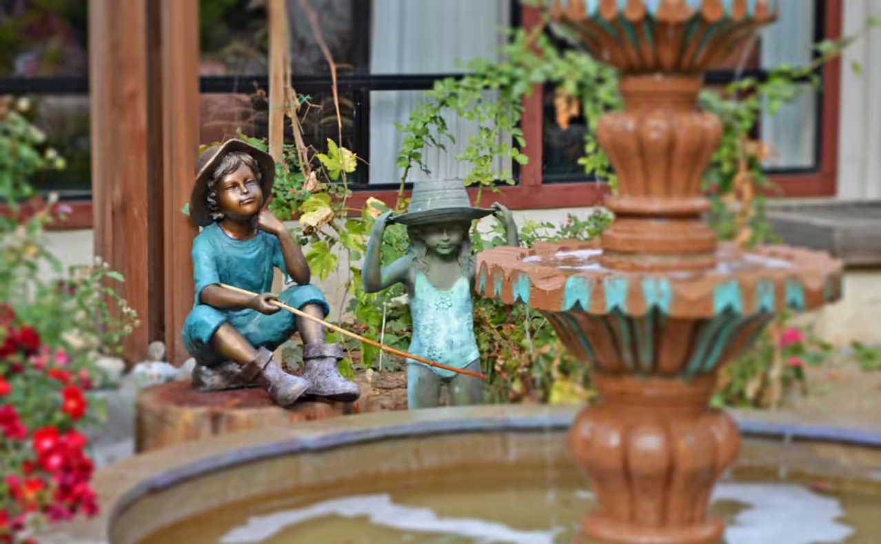 VALLEY PINES Happy journey senior living's Photo