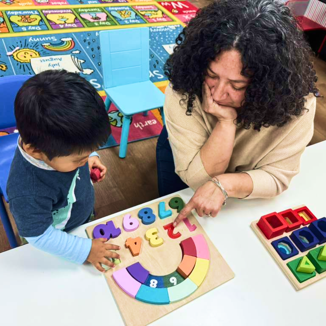 Reaching For Las Estrellas Academy's Photo