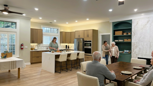 Photo gallery image - 3