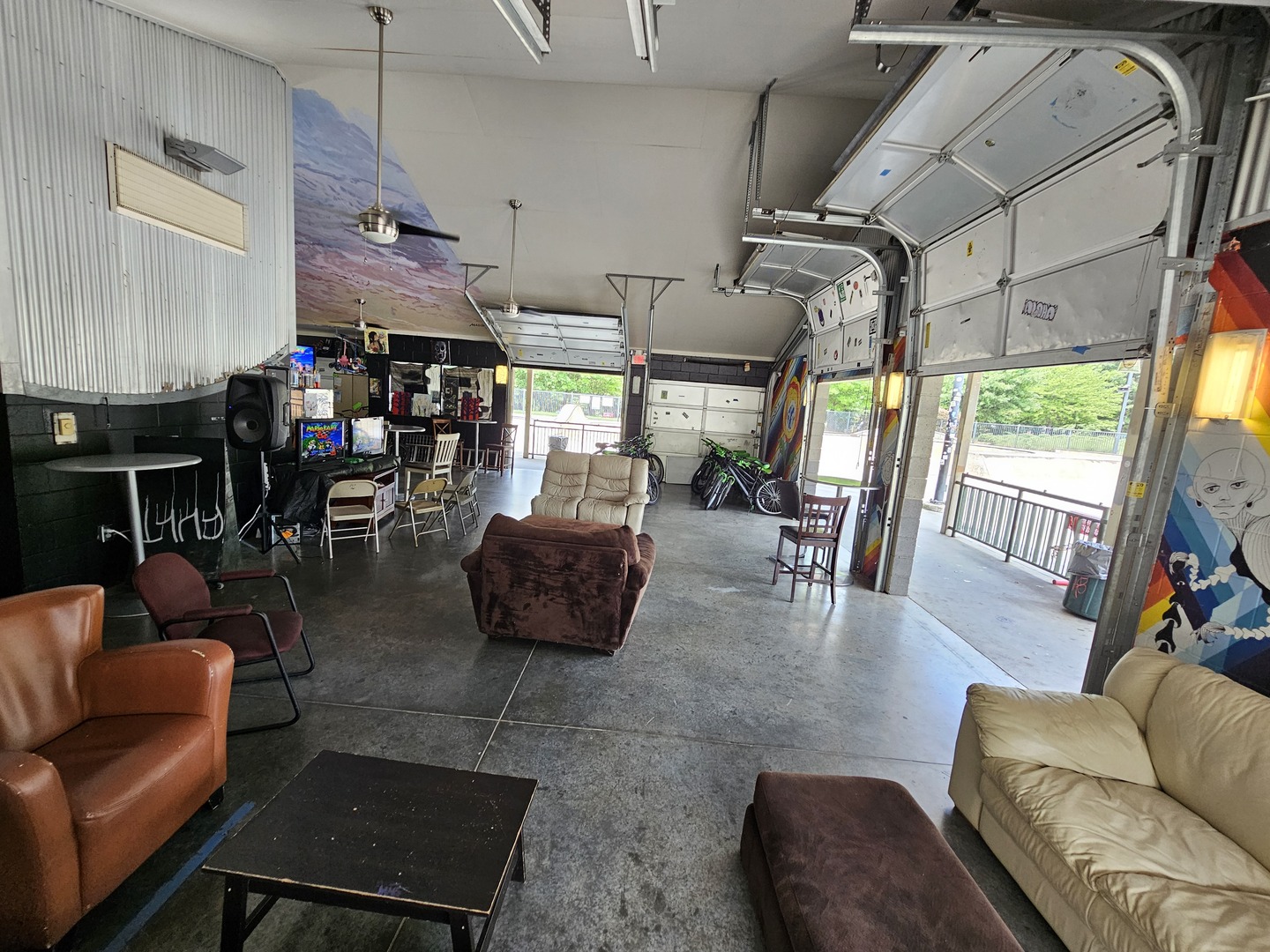 Photo gallery image - 3
