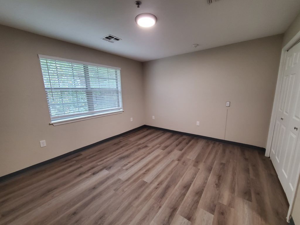 Photo gallery image - 2